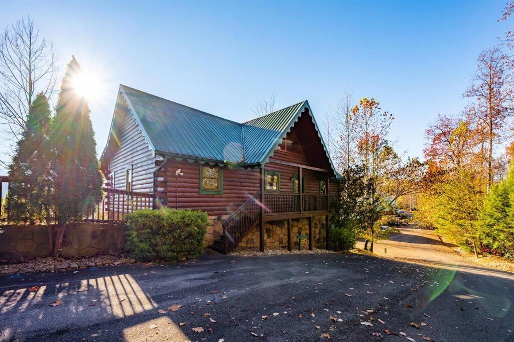 Spacious Smokies Cabin - Hot Tub With Mountain Views Gatlinburg Exterior foto